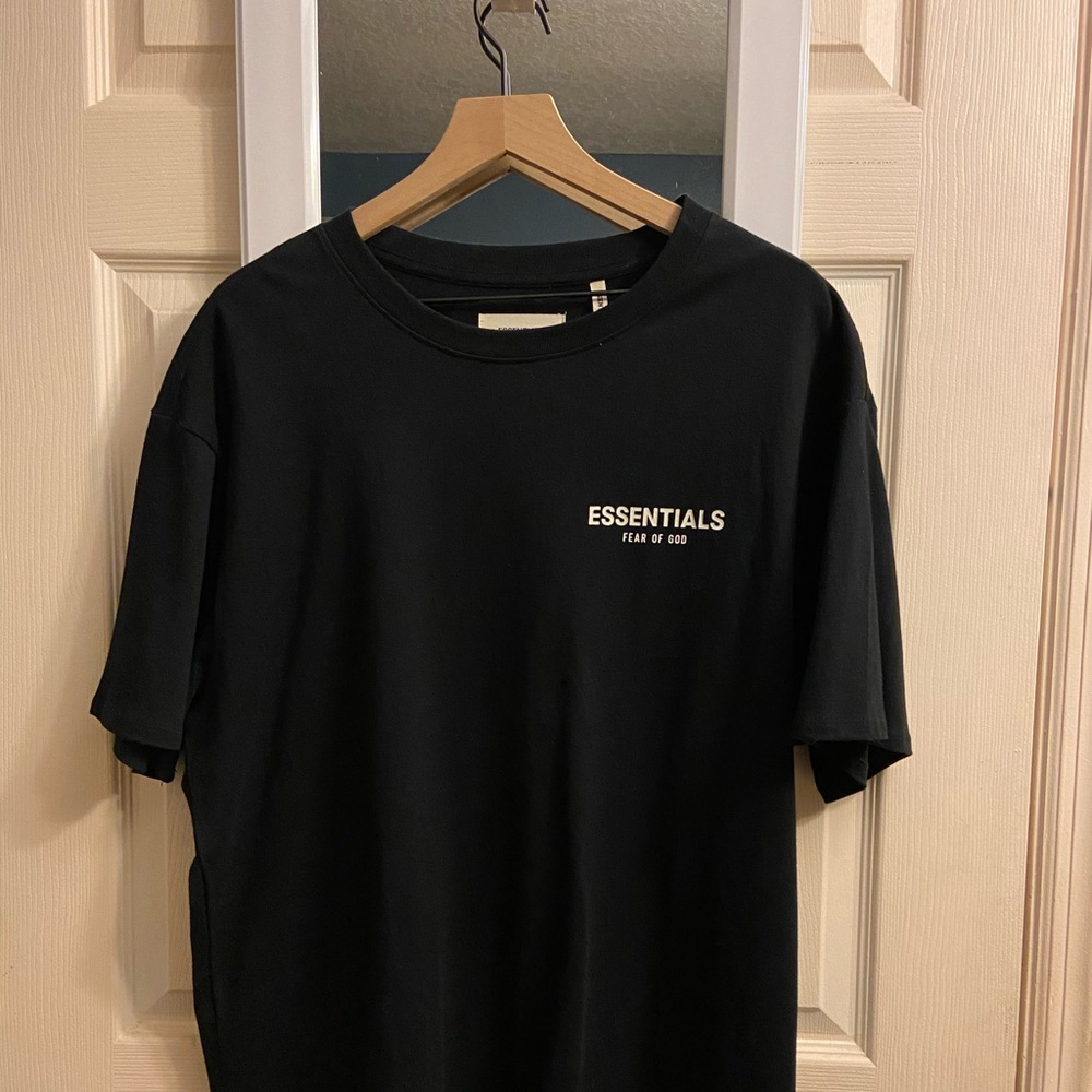 Fear of God Essentials Black T-Shirt
